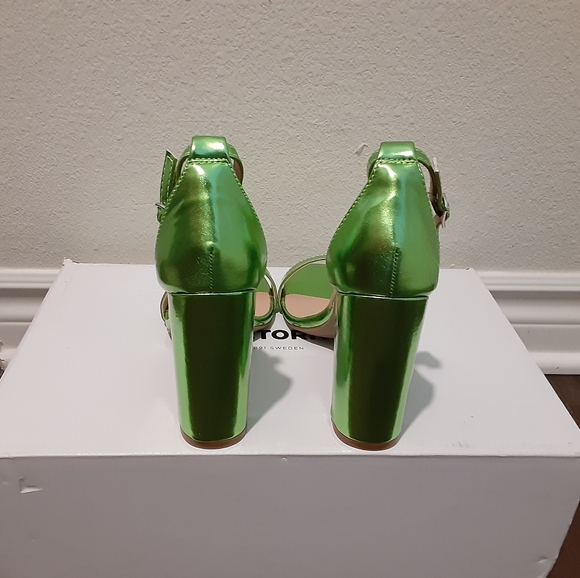 Wild diva - Picture 2 of 4